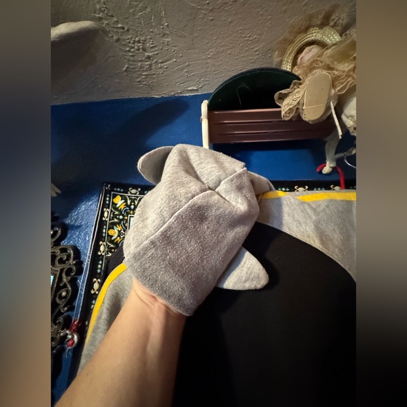 Authentic RETRO Batman Grey Hoodie Sweatshirt, size small - Picture 6 of 9